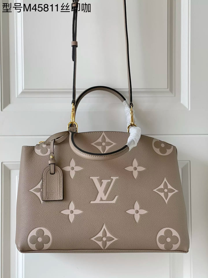 LOUIS VUITTON 34 X 24 X 15CM GRAND PALAIS MONOGRAM