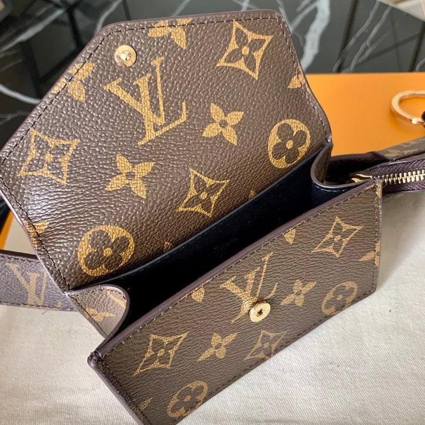 LOUIS VUITTON BELT BAG