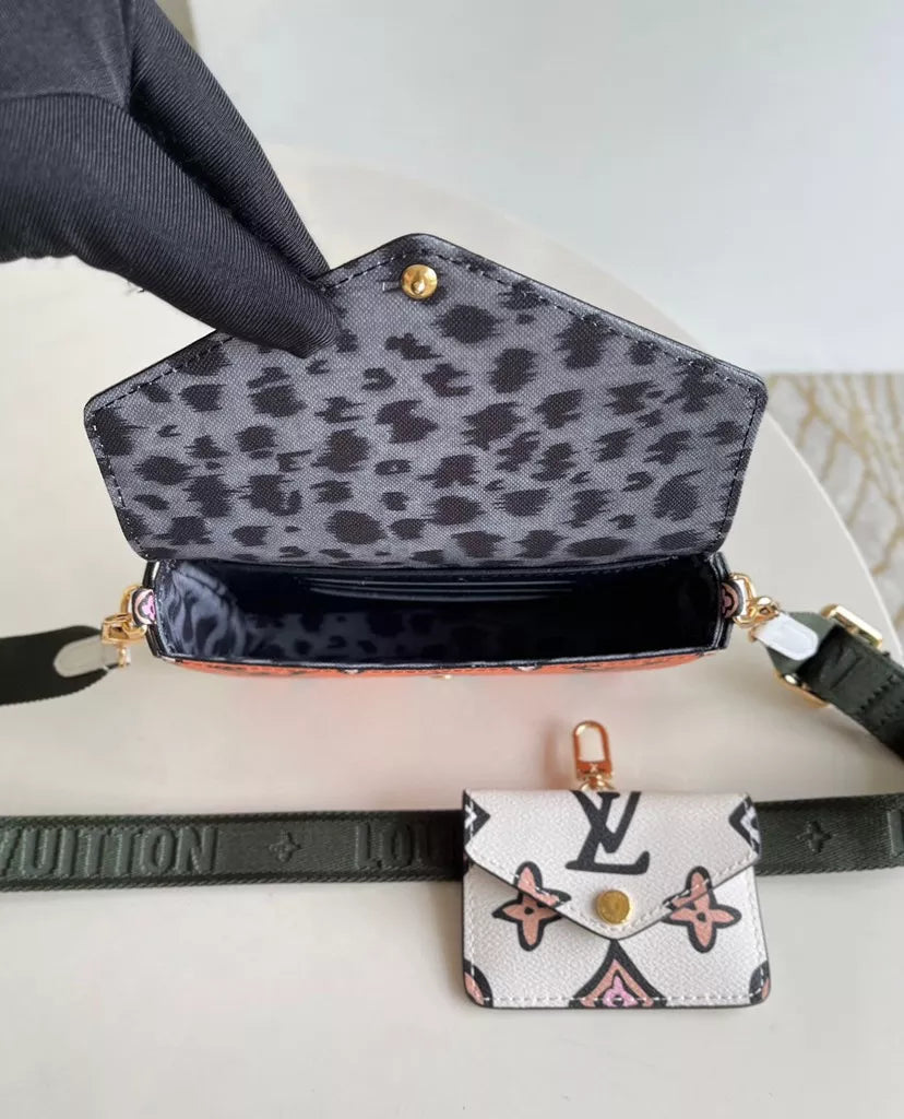 LOUIS VUITTON WILD AT HEART MULTI CHETTE FÉLICIE 17X9.6X3.5CM