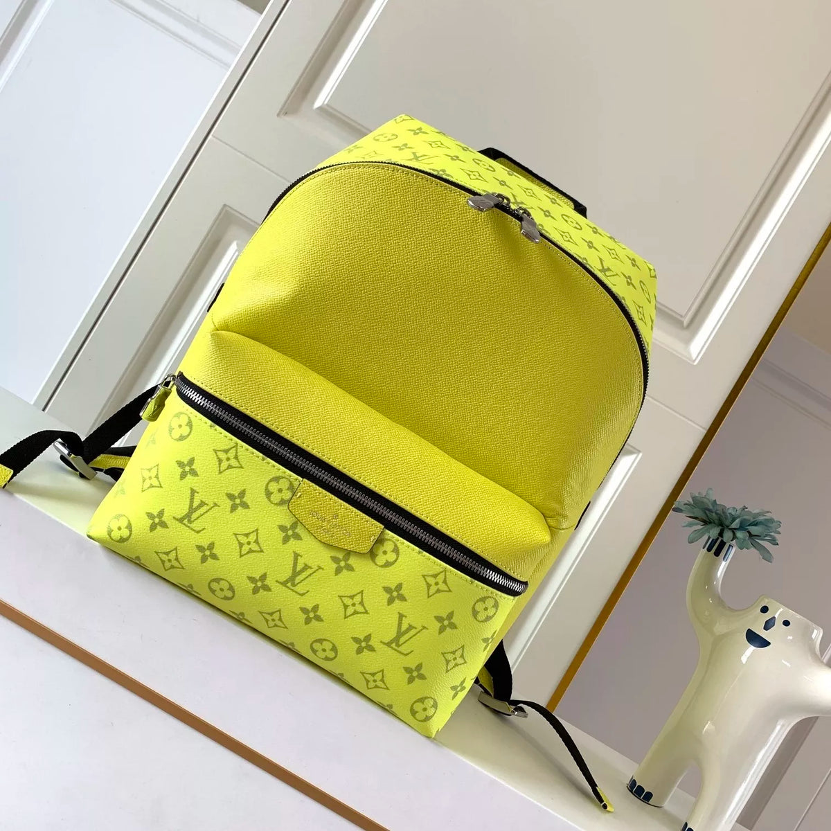 LOUIS VUITTON DISCOVERY 40X30X20CM 6 COLORS