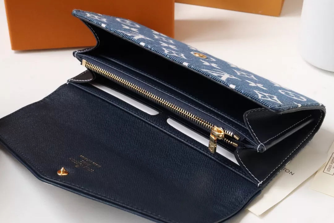 LOUIS VUITTON ZIPPY COIN PURSE & SARAH WALLET