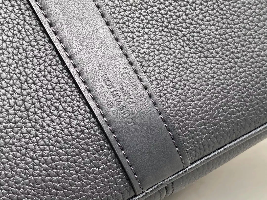 LOUIS VUITTON  42 X 26 X 20 CM KEEPALL BANDOULIÈRE KEEPALL 40CM