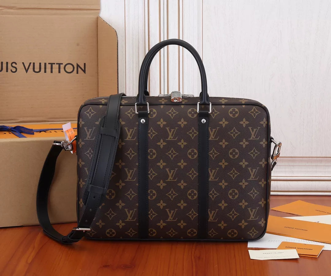 LOUIS VUITTON PORTE-DOCUMENTS JOUR