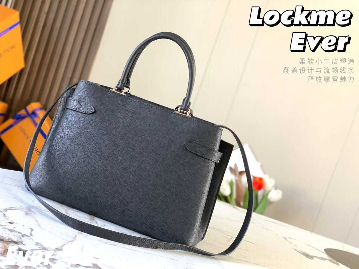 LOUIS VUITTON LOCKME DAY BAG
