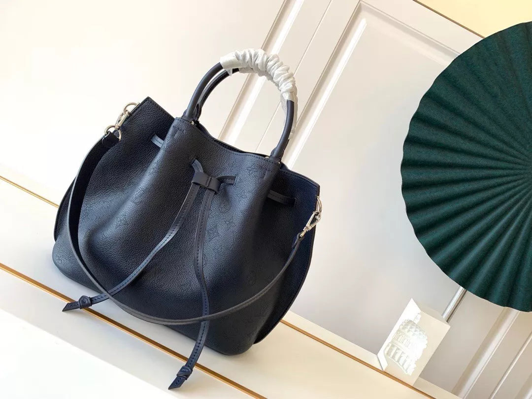 LOUIS VUITTON 44X27X12CM GIROLATA HANDBAG