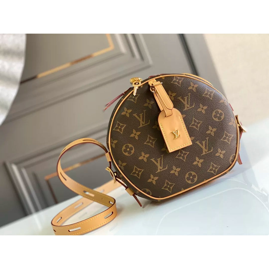 LOUIS VUITTON 20*22.5*8CM BOITE CHAPEAU SOFT HANDBAG, MONOGRAM CANVAS