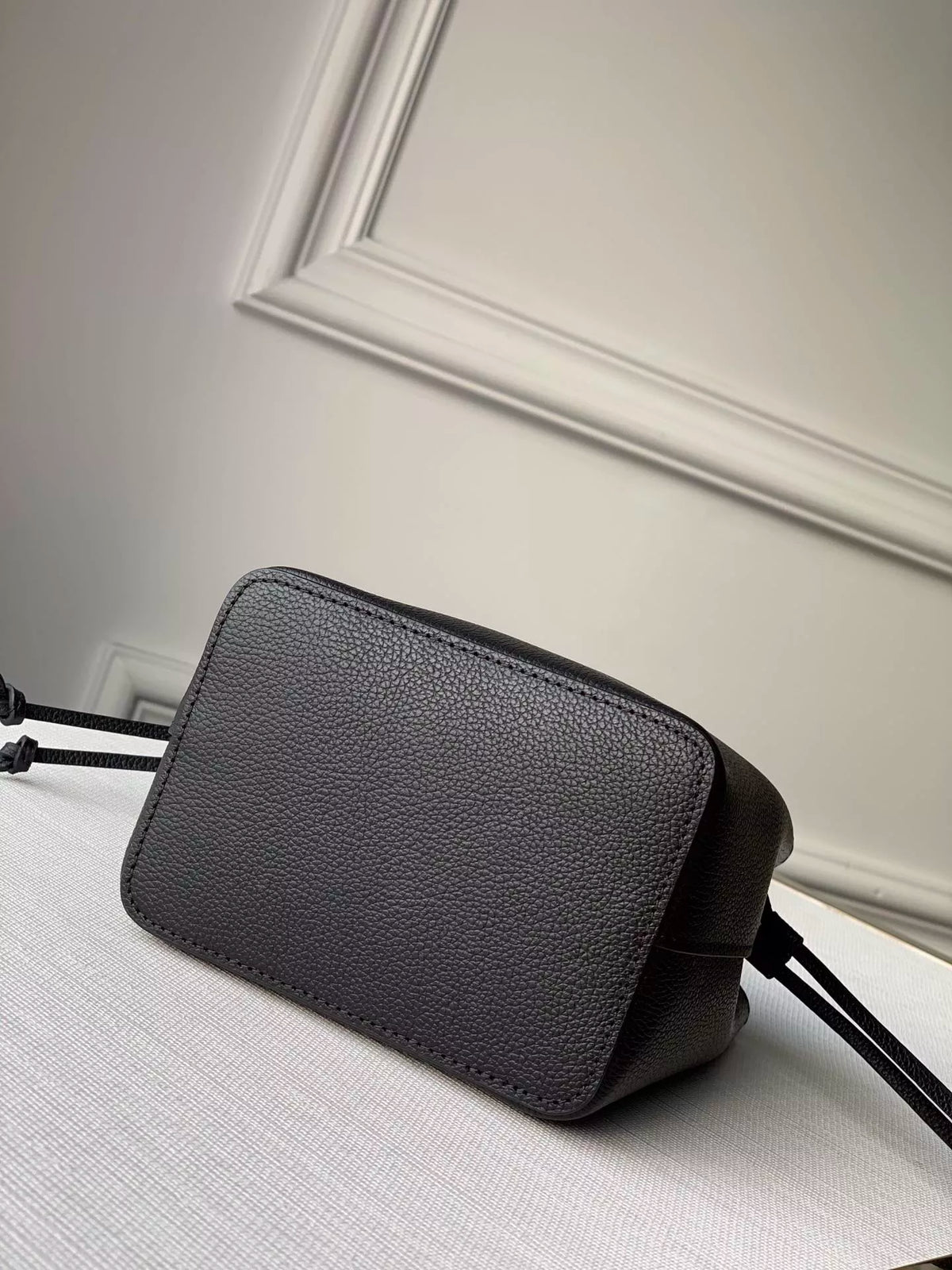 LOUIS VUITTON 13.5 X 16.0 X 10.0CM NANO LOCKME BUCKET BAG