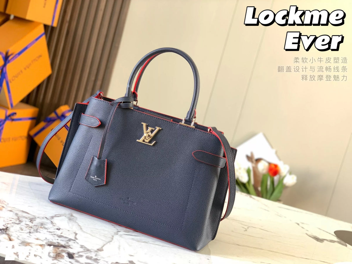 LOUIS VUITTON LOCKME DAY BAG