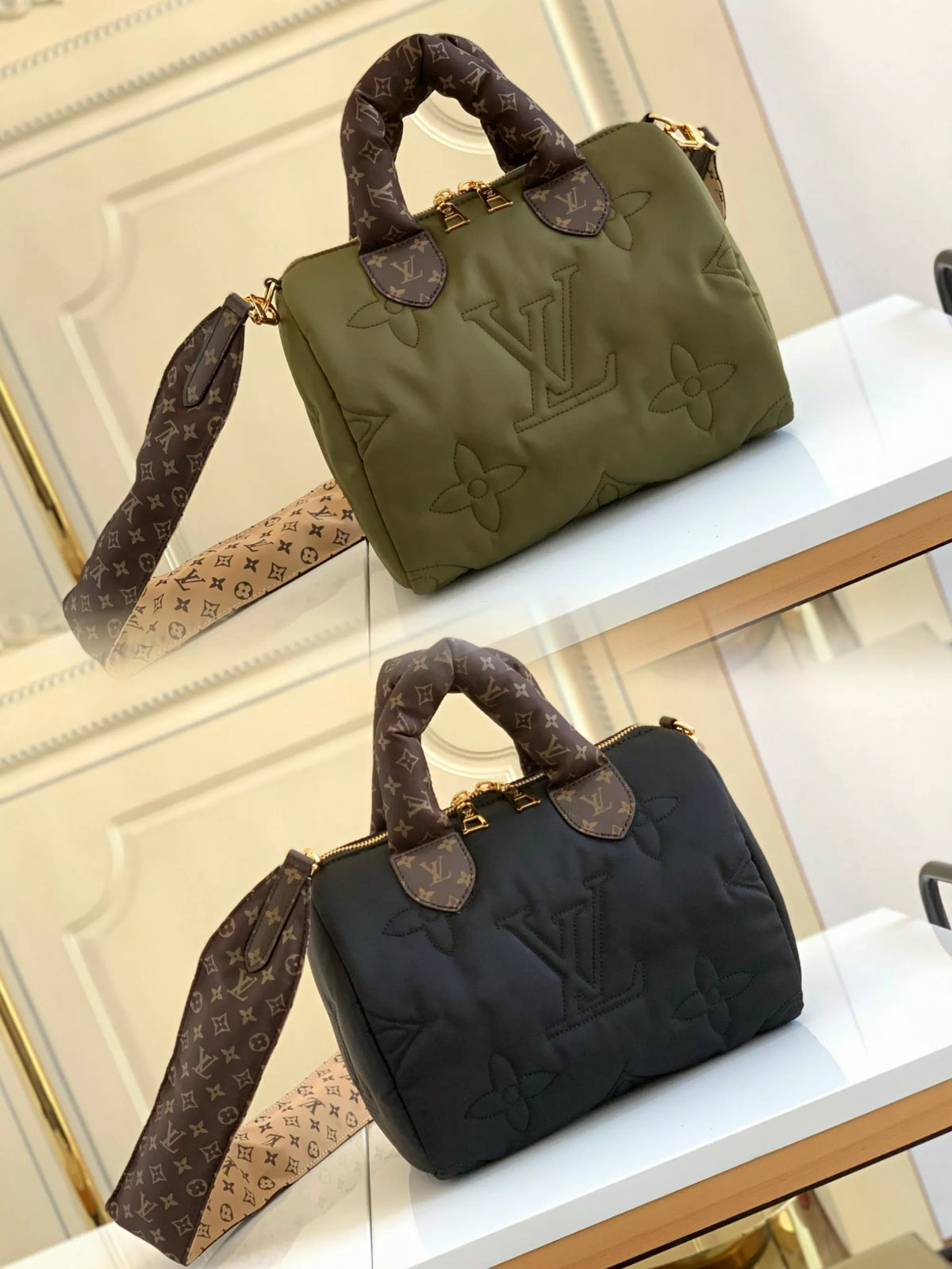 LOUIS VUITTON 25*19*15CM SPEED BANDOULI È RE 25 PILLOW BAG