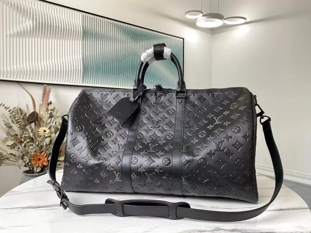 LOUIS VUITTON 50 X 29 X 23 CM HAND BAGS