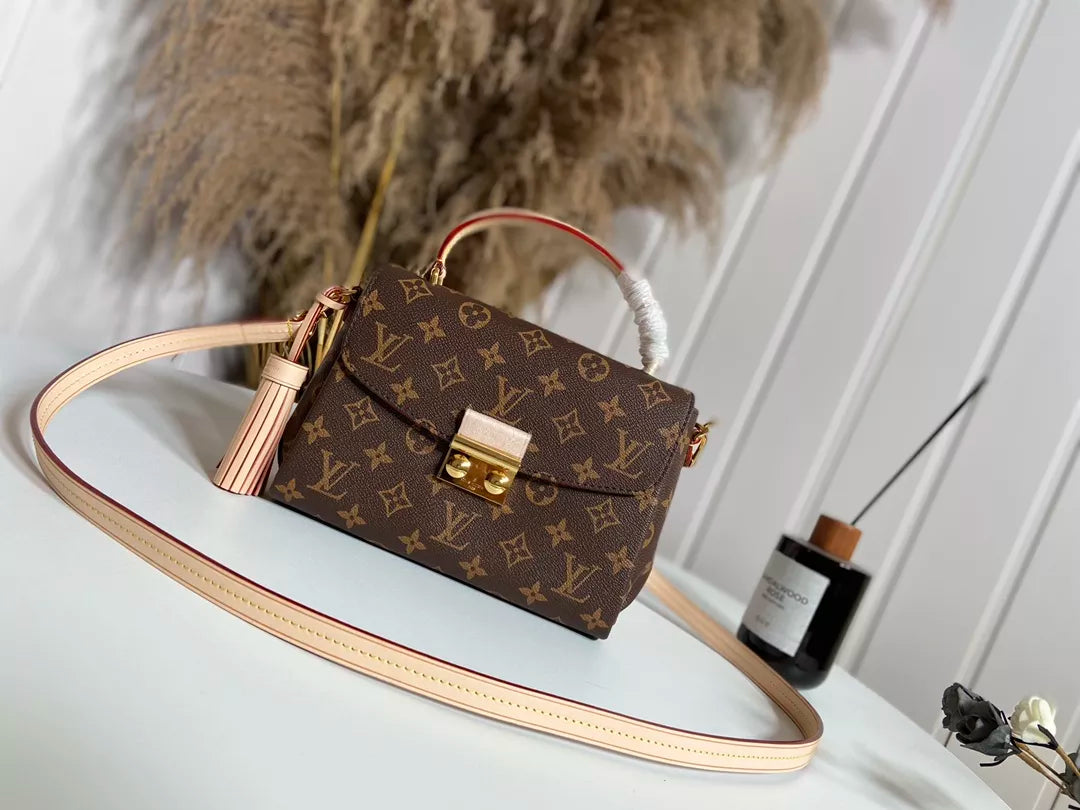 LOUIS VUITTON 24.5*24.2*9CM CROISETTE DAMIER
