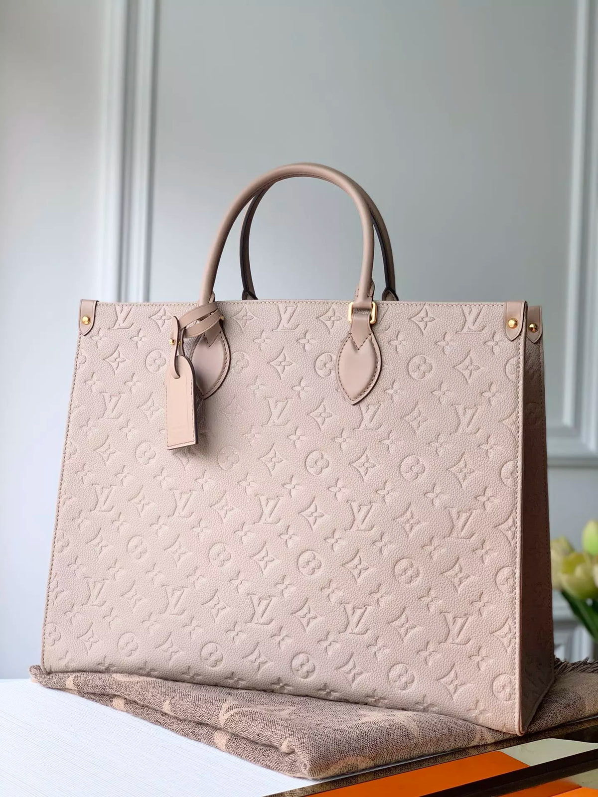 LOUIS VUITTON 41*34*19CM ONTHEGO TOTE GM