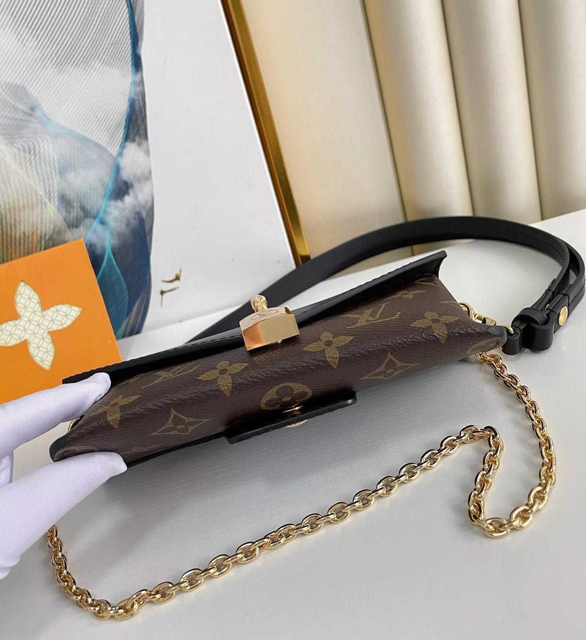 LOUIS VUITTON 19*11*3CM PADLOCK ON STRAP LOCK BAG