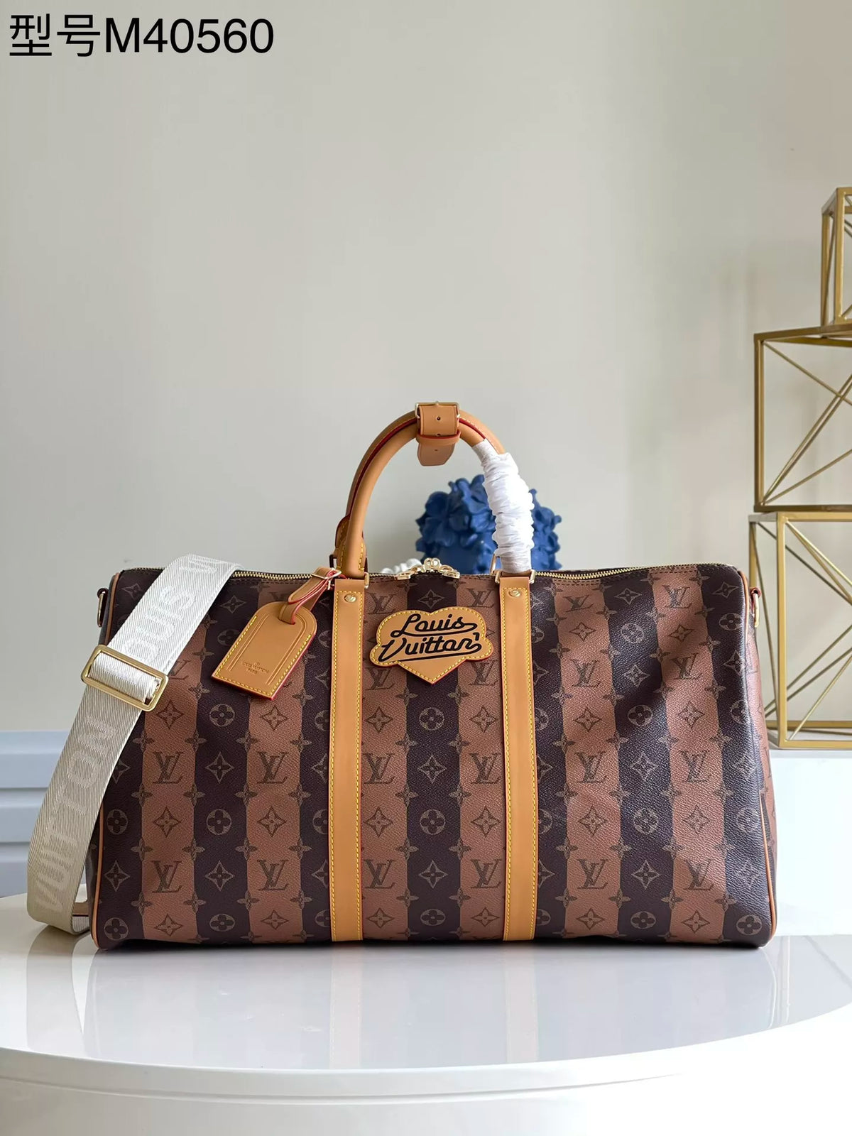 LOUIS VUITTON 50 X 29 X 22 CM MONOGRAM KEEPAL L50