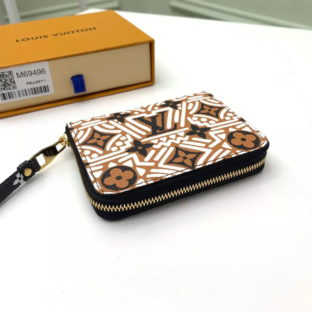 LOUIS VUITTON 11.0 X 8.5 X 2.0 CM CRAFTY ZIPPY BAG