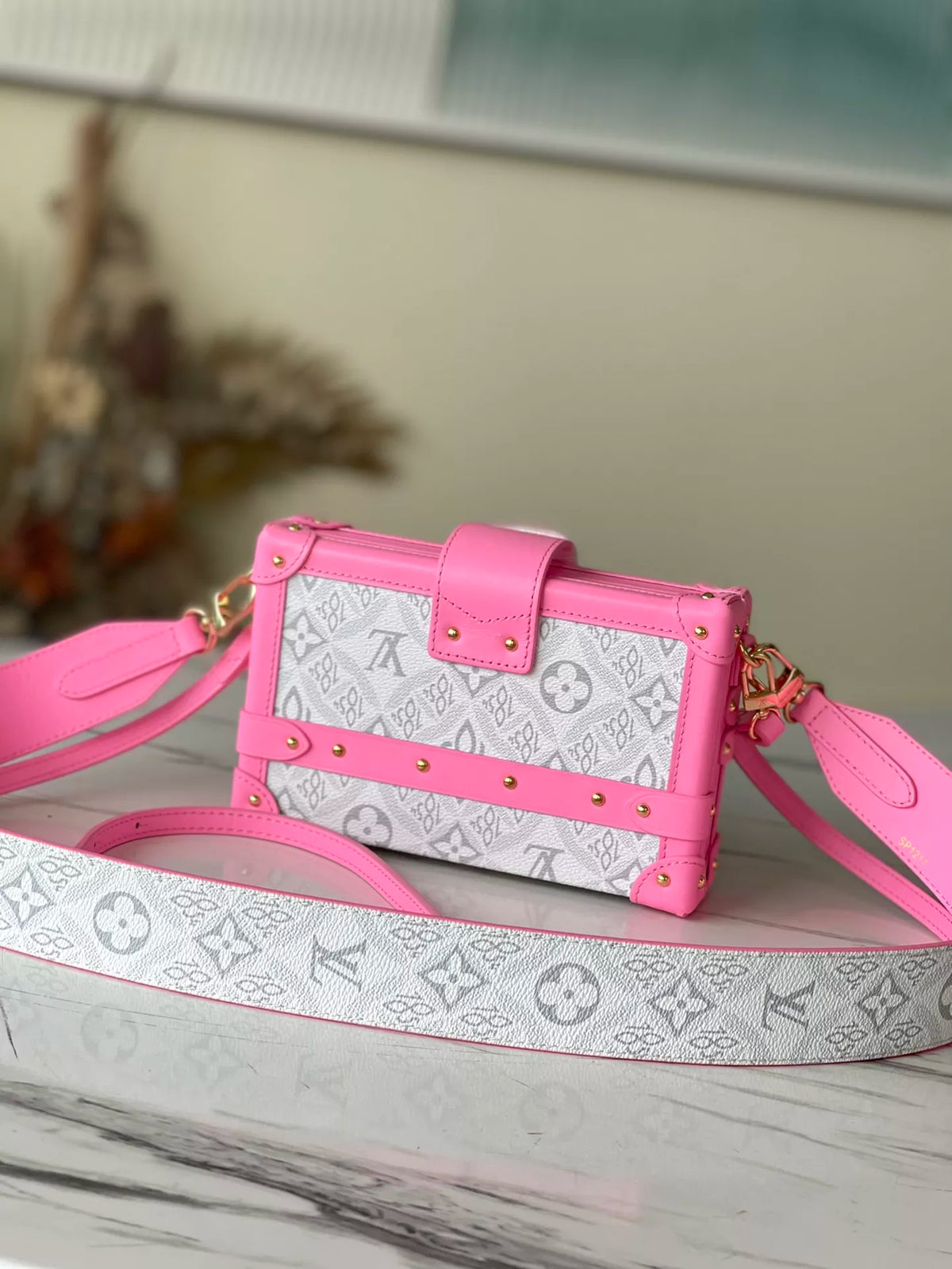 LOUIS VUITTON 19×5×11.5CM PETITE MALLE BOX
