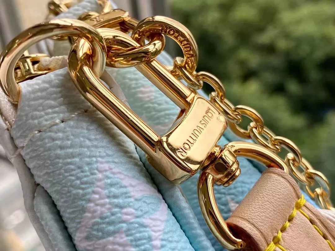 LOUIS VUITTON 24 X 13.5 X 4CM MULTI POCHETTE ACCESSOIRES