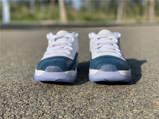AIR JORDAN 11 RETRO LOW "SNAKE NAVY (2019)"