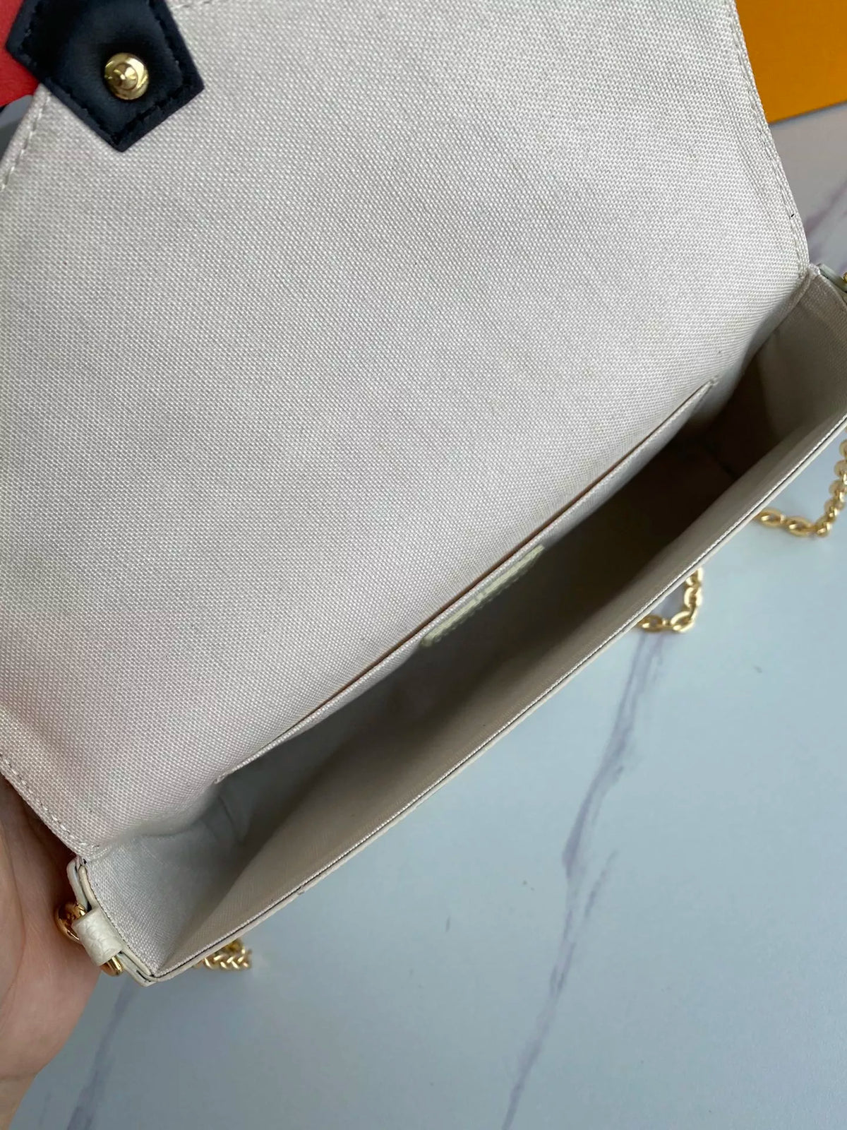 LOUIS VUITTON 21.0 X 12.0 X 3.0CM CRAFTY POCHETTE FÉLICIE BAG