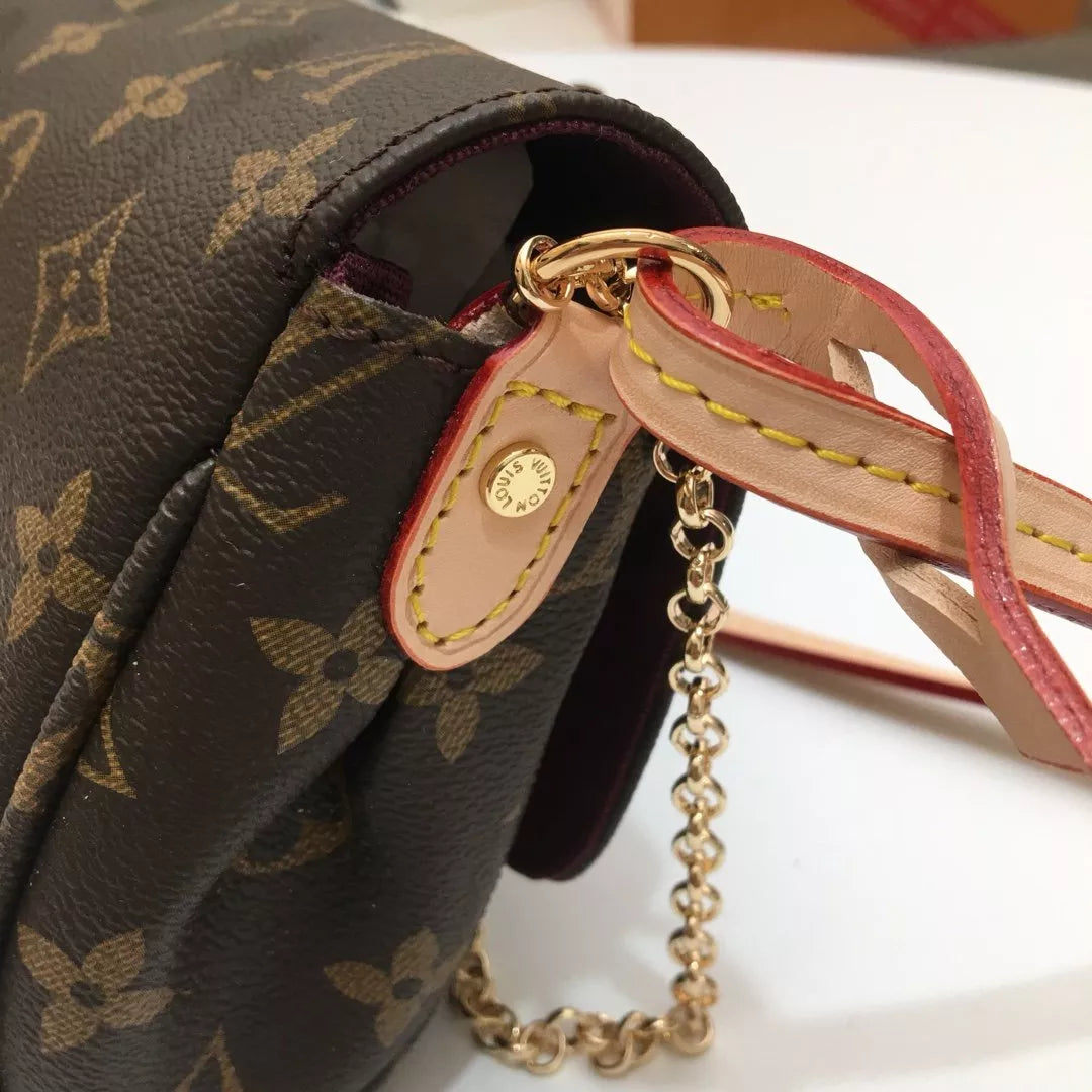 LOUIS VUITTON M40717 BAG