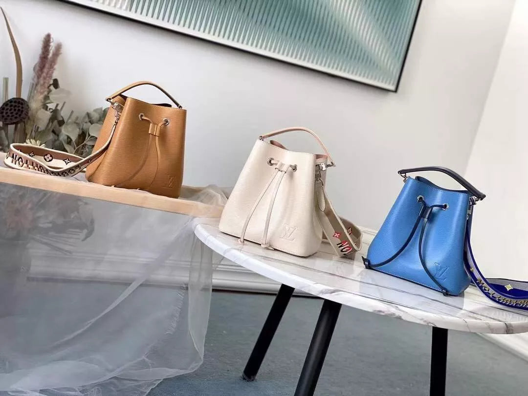 LOUIS VUITTON NÉONOÉ BB BAG
