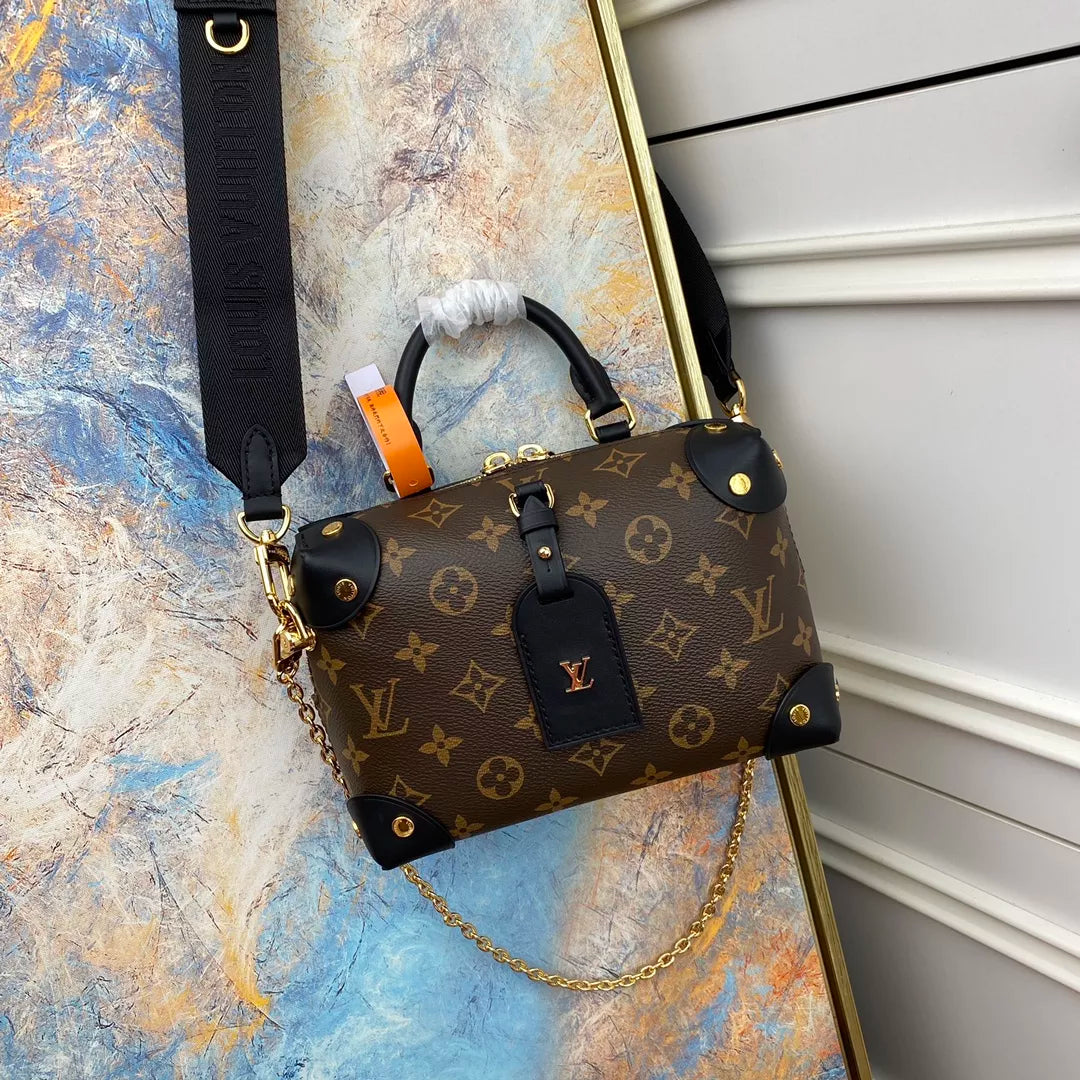 LOUIS VUITTON LEATHER PETITE MALLE SOUPLEMONOGR