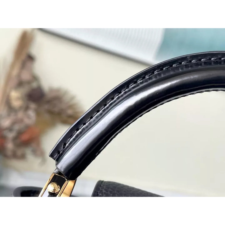 LOUIS VUITTON CAPUCINES MINI BB TAURILLON