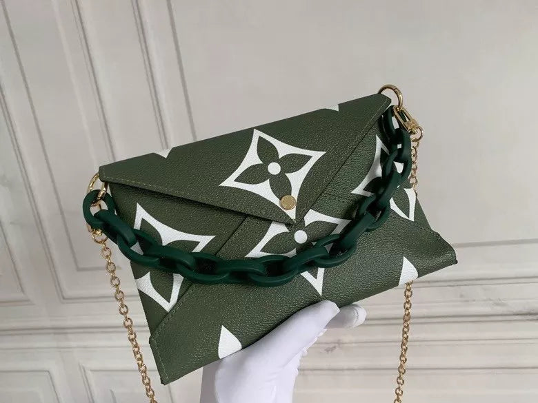 LOUIS VUITTON KIRIGAMI BAG