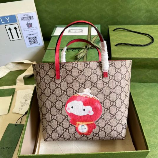 LOUIS VUITTON 21*20*10CM SNOWY CARTOON DESIGN SHOPPING BAG