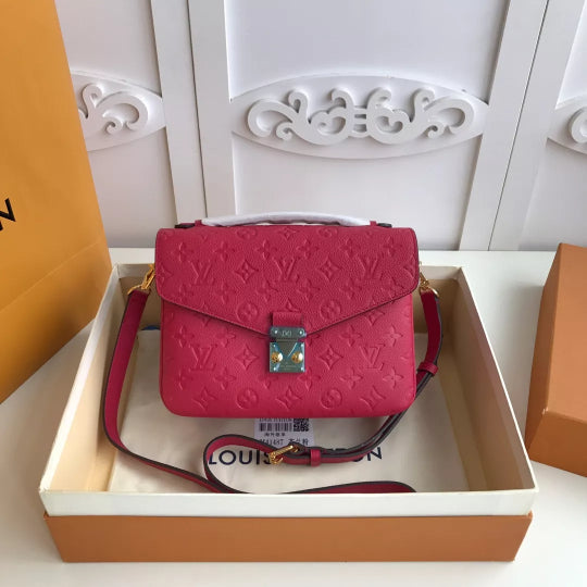 LOUIS VUITTON 25.0 X 19.0 X 7.0 POCHETTE MÉTIS MONOGRAMME EMPREINTE
