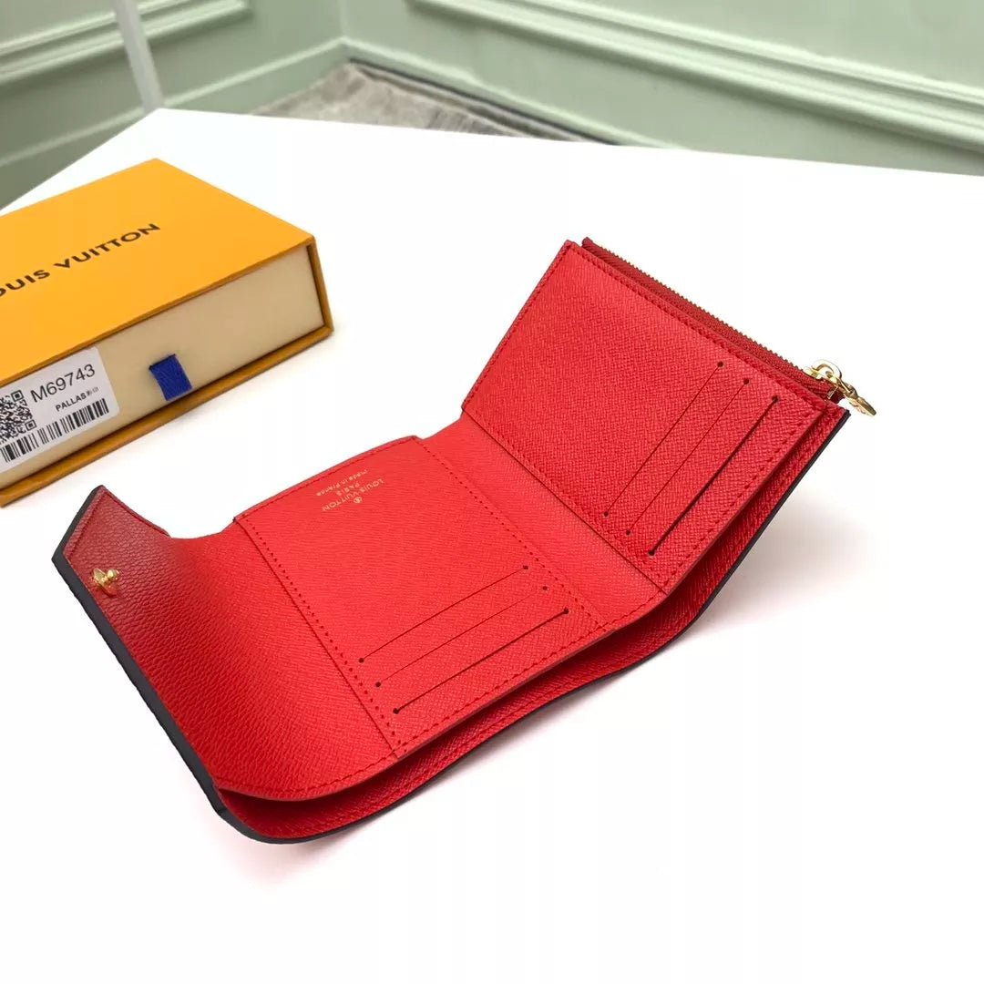 LOUIS VUITTON 12.0 X 9.5 X 1.5 CM CRAFTY VICTORINE BAG