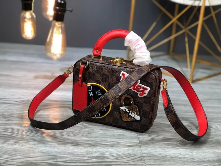 LOUIS VUITTON 19X14.5X5.5CM STORIES BOX