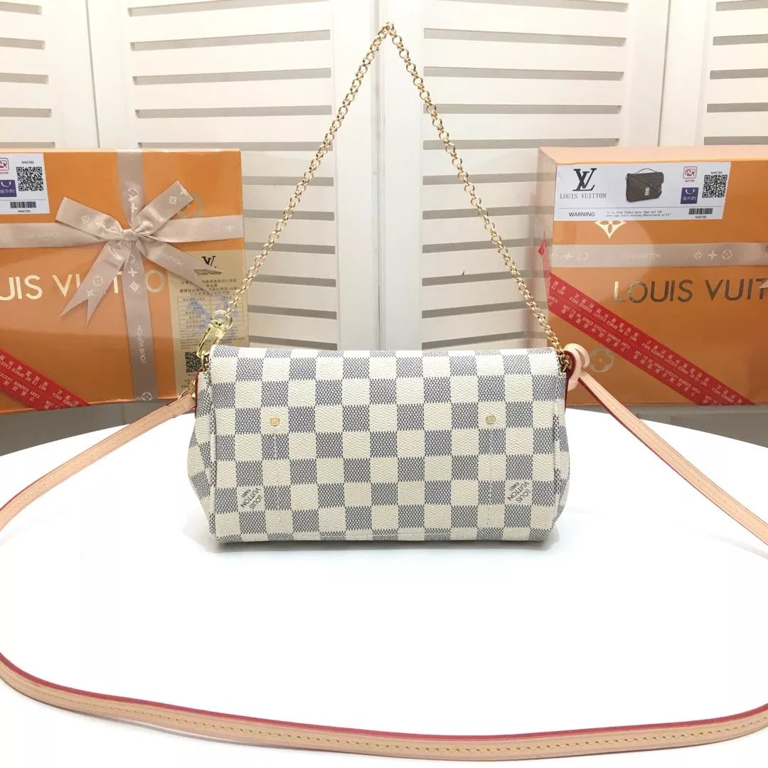 LOUIS VUITTON M40717 BAG