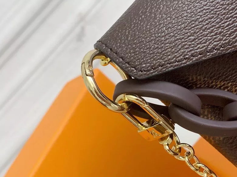 LOUIS VUITTON KIRIGAMI BAG