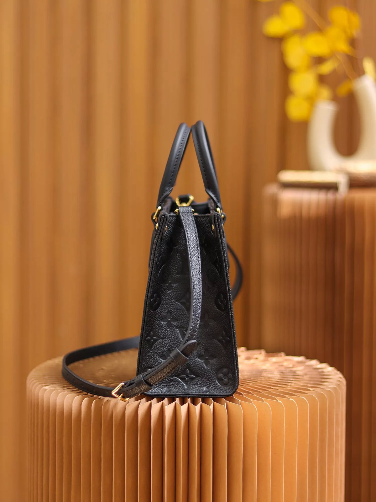 LOUIS VUITTON 25*19*11.5CM ONTHEGO TOTE PM