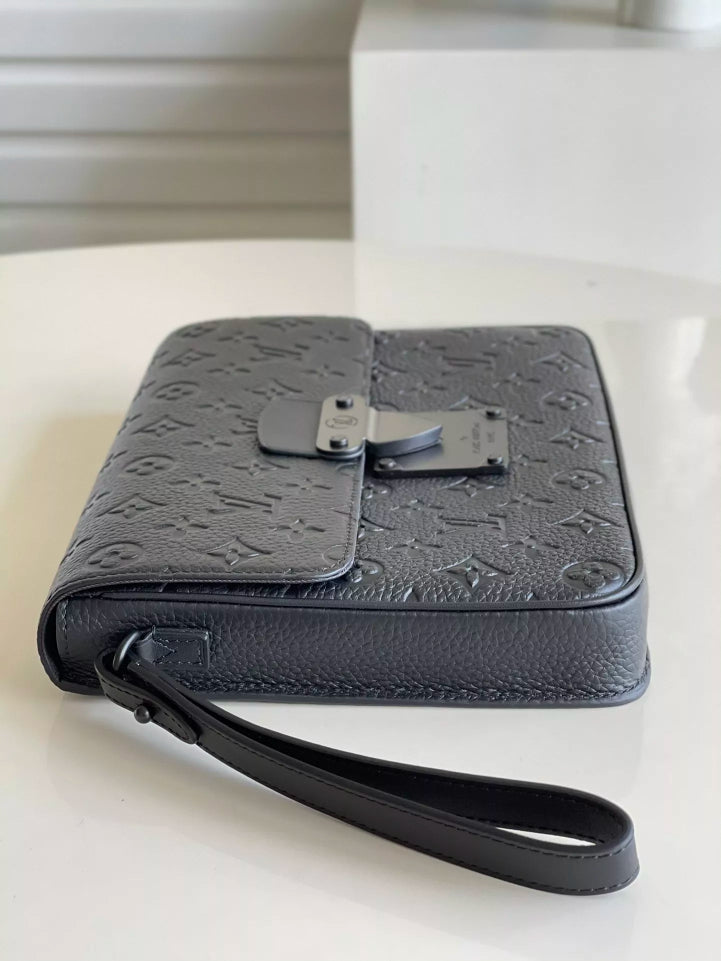 LOUIS VUITTON 27 X 21 X 3.5CM S LOCK 4A MONOGRAM MACASSAR