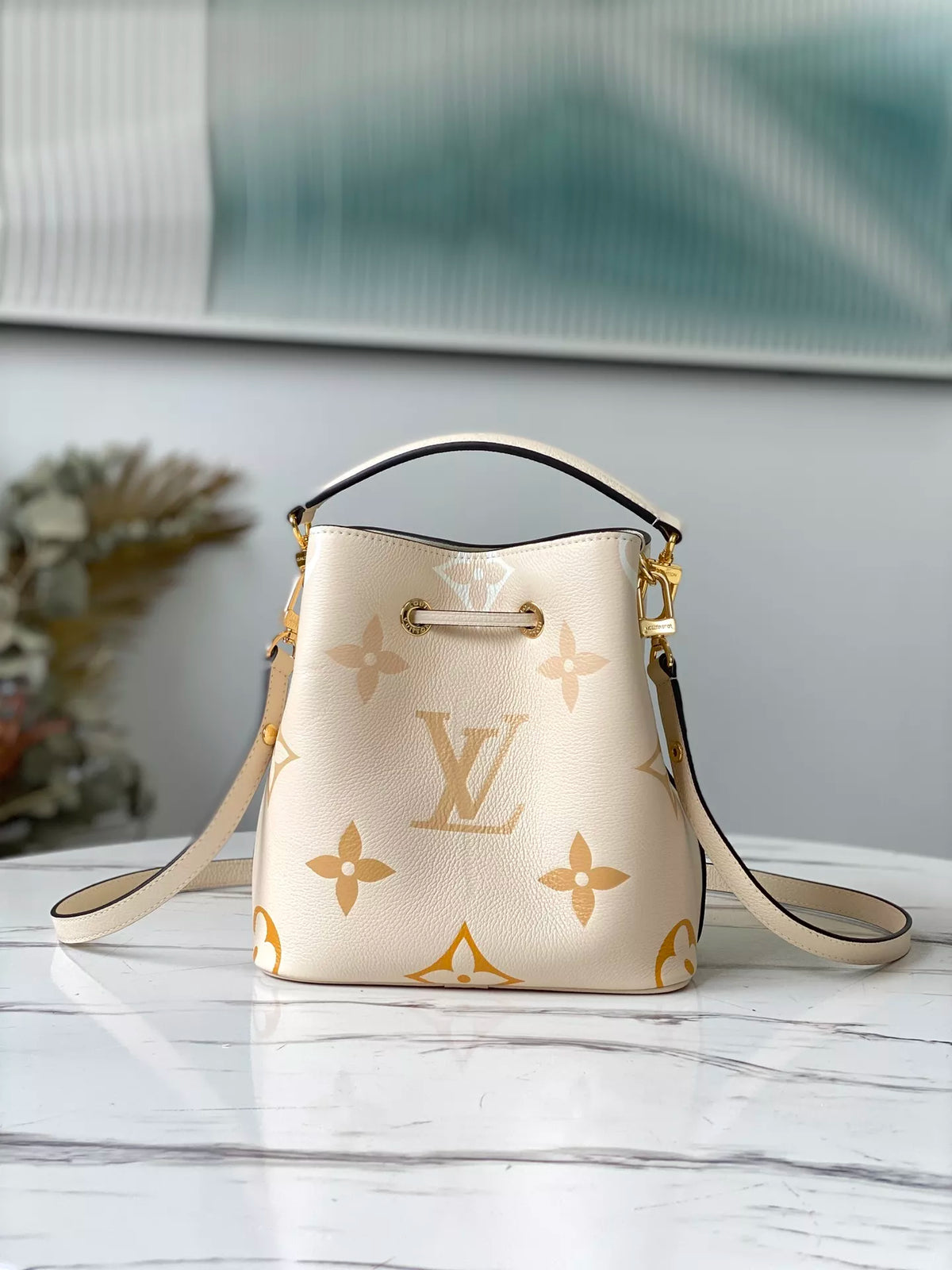 LOUIS VUITTON BY THE POOL NÉONOÉ BB 20X20X13 2 COLORS