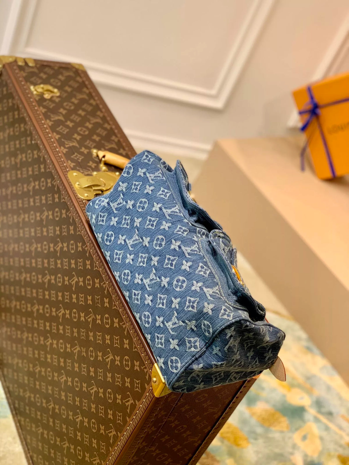LOUIS VUITTON 30*17*15CM MEDIEVAL, DENIM HANDBAG