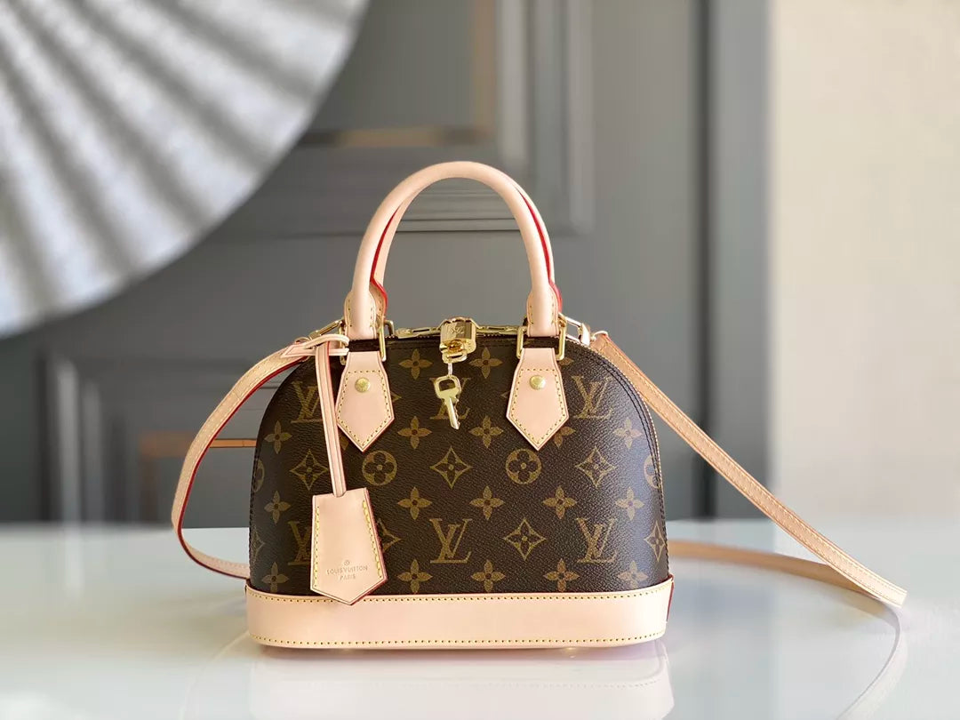 LOUIS VUITTON 25×19×12CM ALMA BB