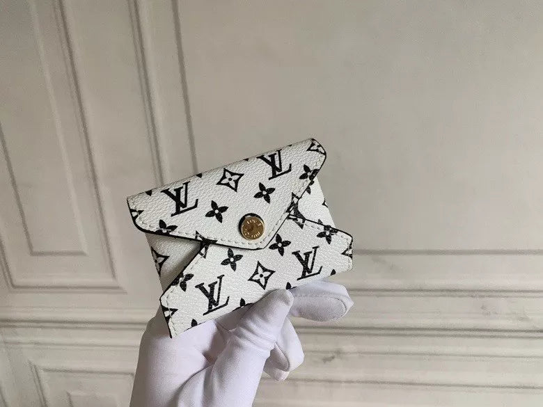 LOUIS VUITTON KIRIGAMI BAG