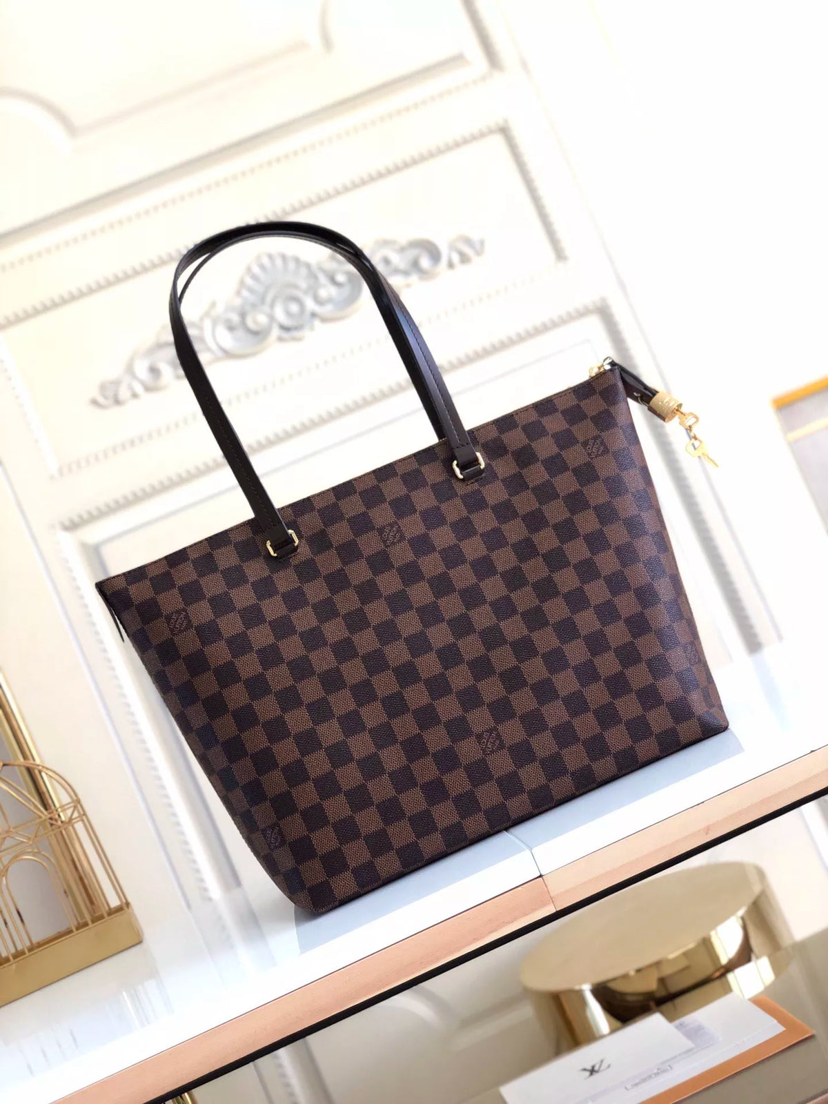 LOUIS VUITTON 42*27*17CM IENA MM HANDBAG