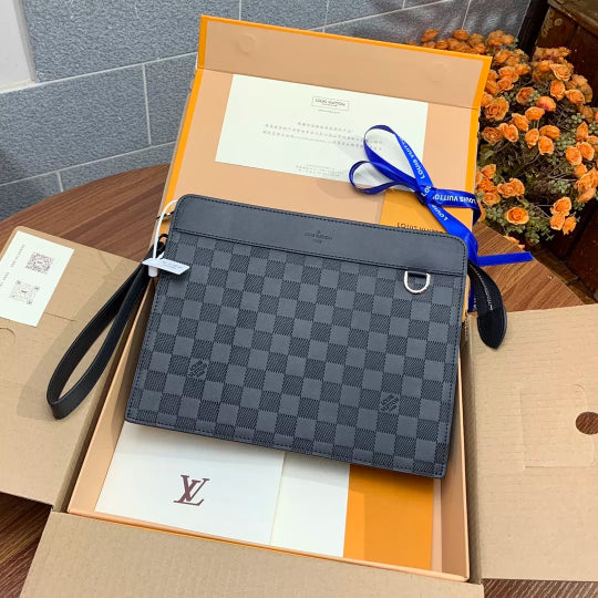 LOUIS VUITTON 27×20×3CM BLACK POCHETTE VOYAGE STANDING DAMIER INFINI 3D