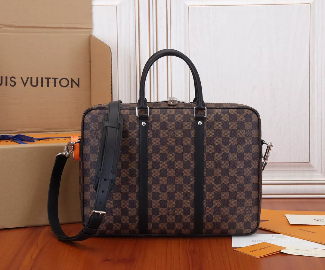 LOUIS VUITTON PORTE-DOCUMENTS JOUR