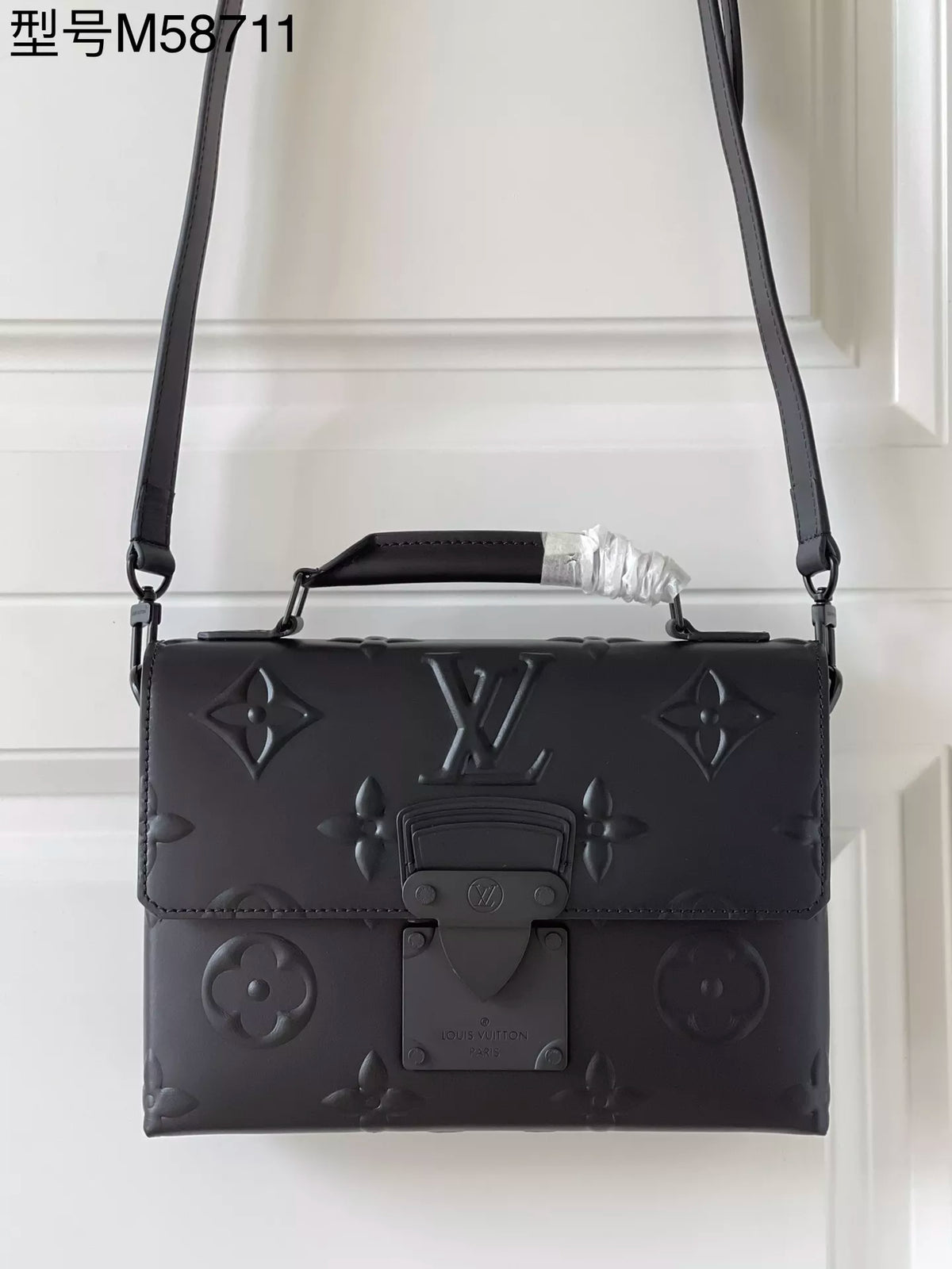LOUIS VUITTON 25 X 19 X 6CM S-LOCK AMBASSADEUR PM