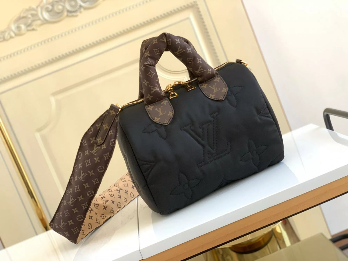 LOUIS VUITTON 25*19*15CM SPEED BANDOULI È RE 25 PILLOW BAG