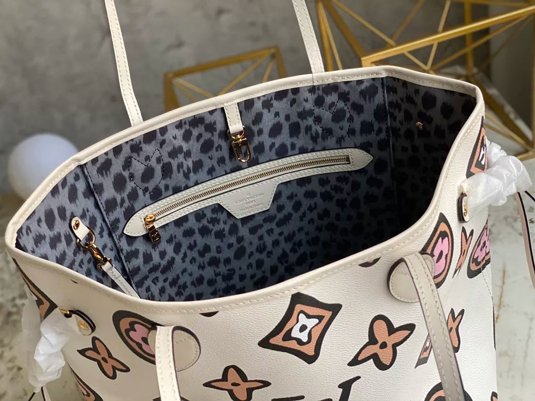 LOUIS VUITTON NEVERFULL WILD AT HEART MONOGRAM 2COLORS