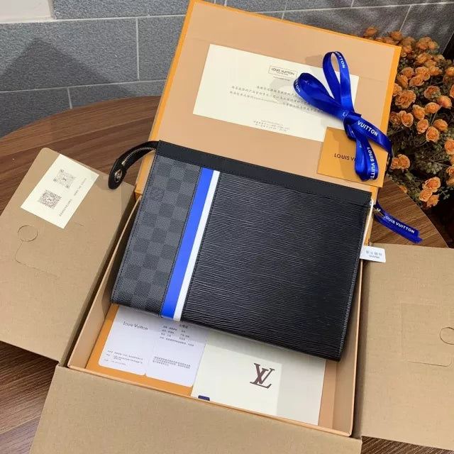 LOUIS VUITTON 27.0X21.0X3.0CM POCHETTE VOYAGE