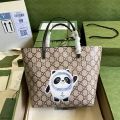 LOUIS VUITTON 21*20*10CM SNOWY CARTOON DESIGN SHOPPING BAG