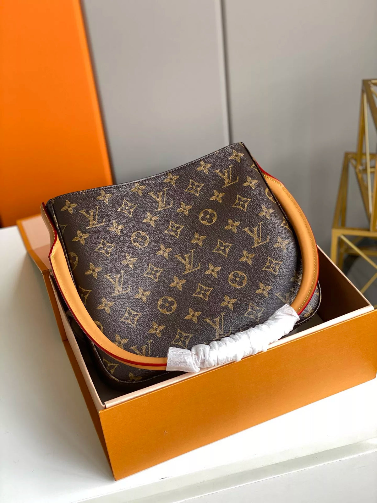 LOUIS VUITTON 25X21X10CM MONOGRAM VINTAGE LOOPING