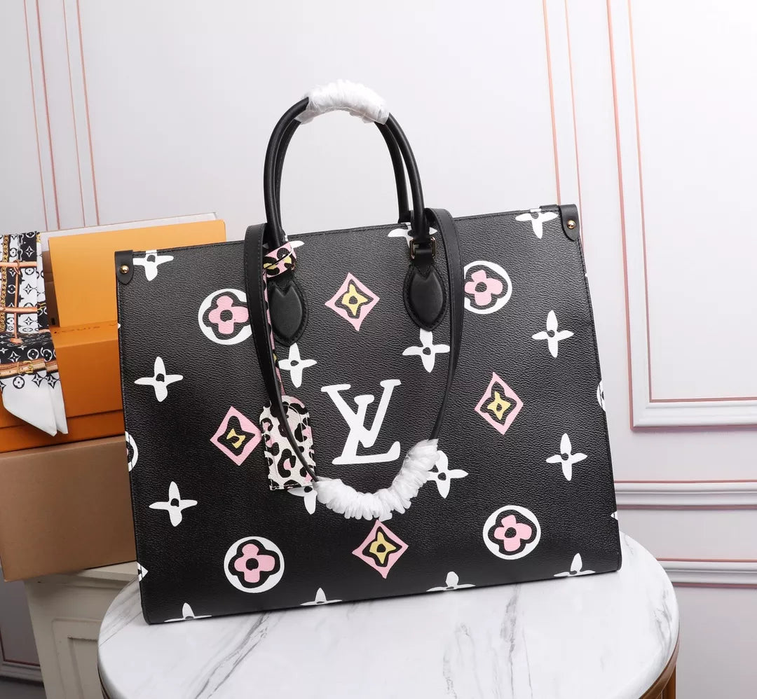 LOUIS VUITTON ONTHEGO MONOGRAM WILD AT HEART 41.0 X 34.0 X 19.0 CM 2COLORS